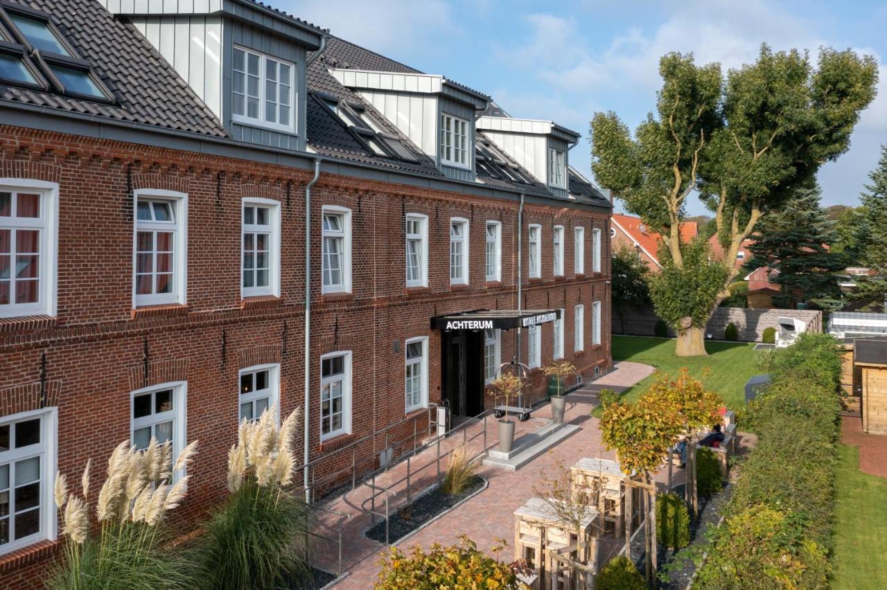 Hotel Achterum Greetsiel Exterior photo